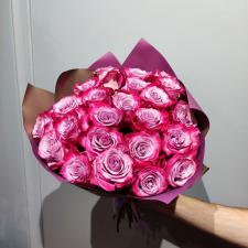 Букет из 25 фиолетовых роз 1931