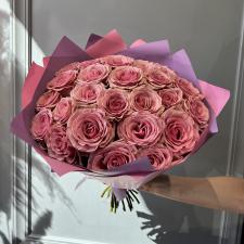 Букет из 25 розовых роз 2343