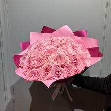 Букет пионовидных розовых роз 2505
