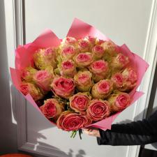 Букет из 25 розовых роз 2602