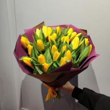 Букет 25 желтых тюльпанов 2614