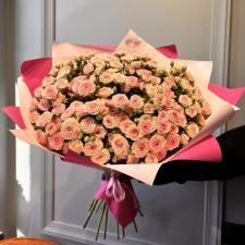 Букет из светло-розовых кустовых роз 2695